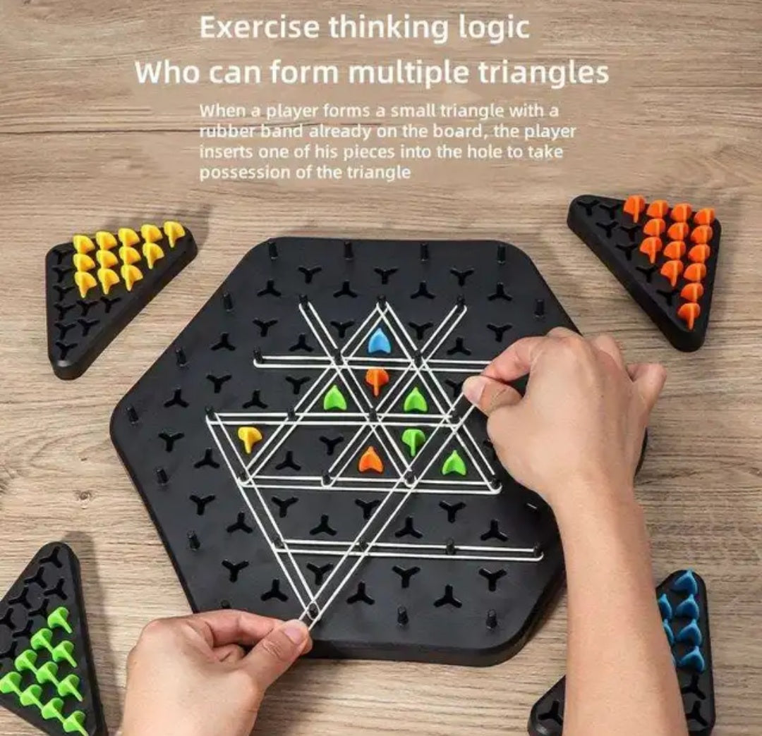 Chain triangle chess game