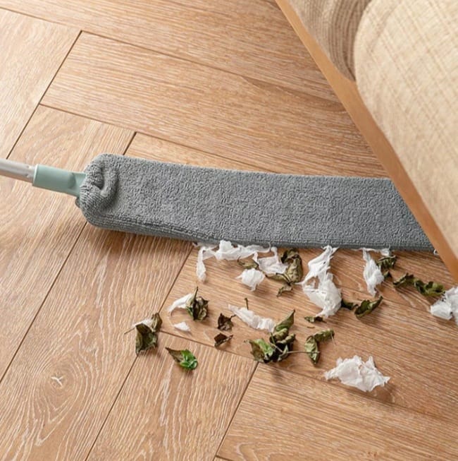 Under Appliance Microfiber Duster